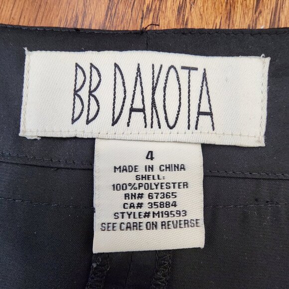 BB Dakota Mini Skirt Black with Yellow Lime Stripe Layered Ruffles Size 4 - Picture 7 of 8